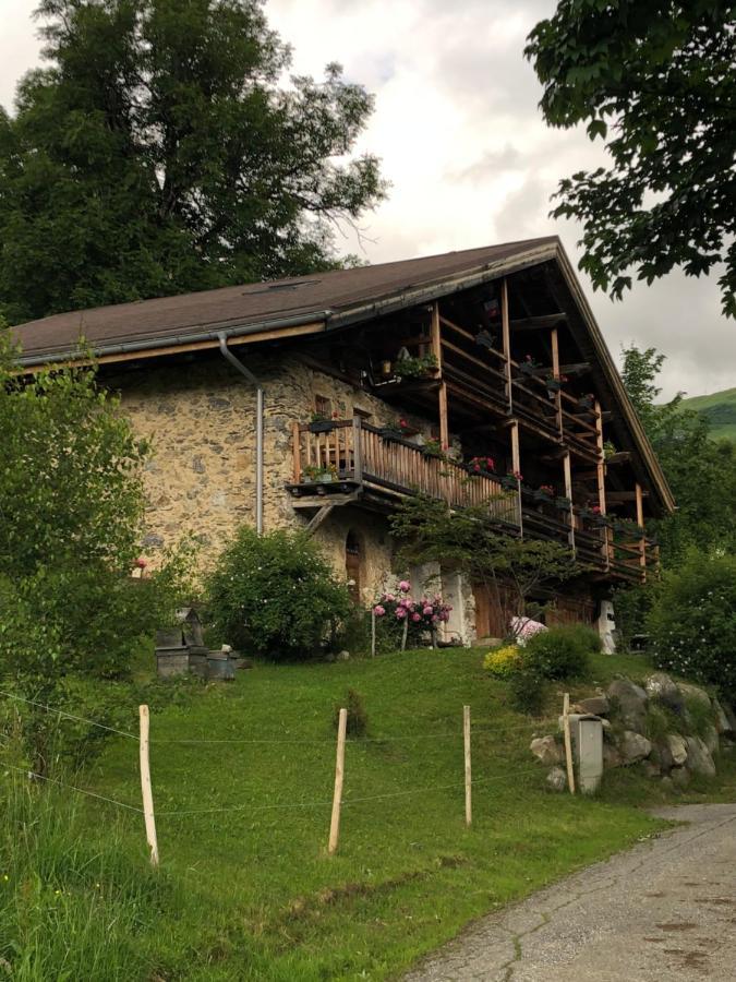 オトリュス Le Pika Bed & Breakfast エクステリア 写真