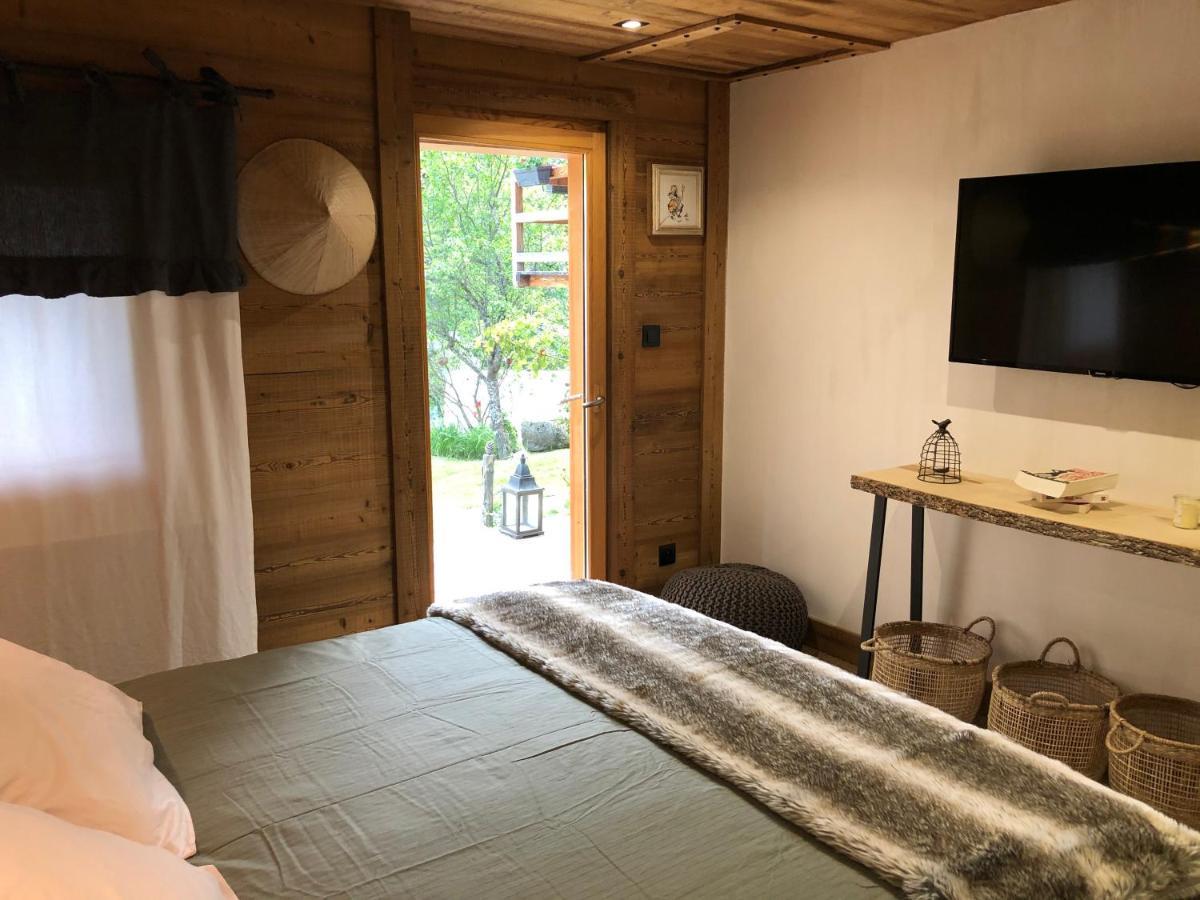 オトリュス Le Pika Bed & Breakfast エクステリア 写真